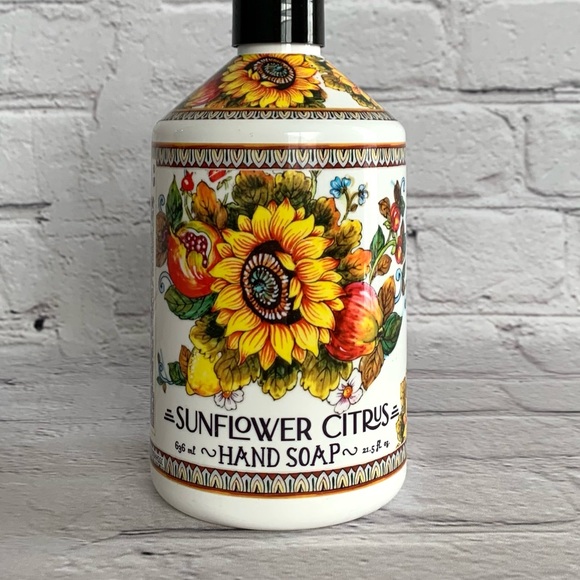 2️⃣✖️3️⃣4️⃣ 🌻H&B Co. SUNFLOWER CITRUS 🤚 Soap - Picture 2 of 2